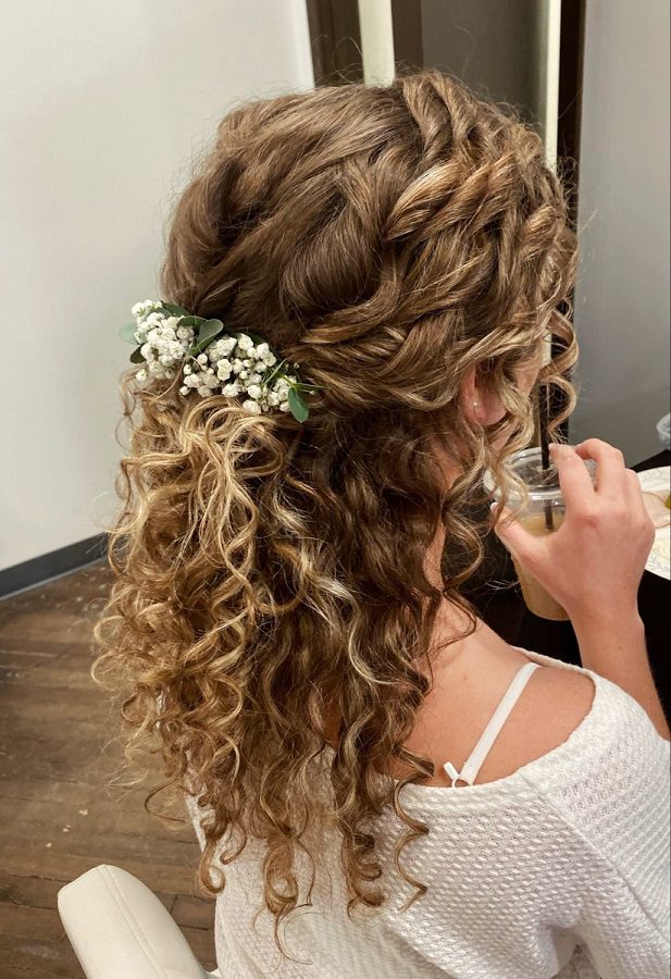 wedding hairstyles for curly hair 2