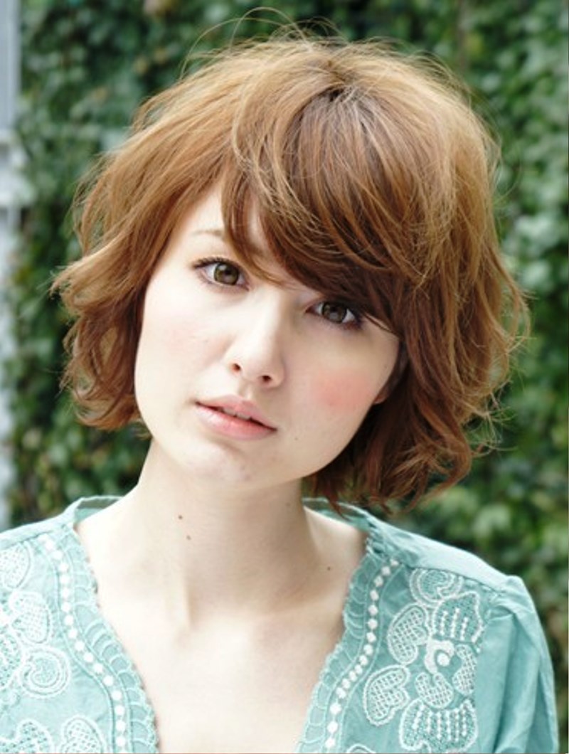 Pictures of Popular Japanese Hairstyle For Women